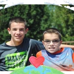 Meet your Posher, Angela